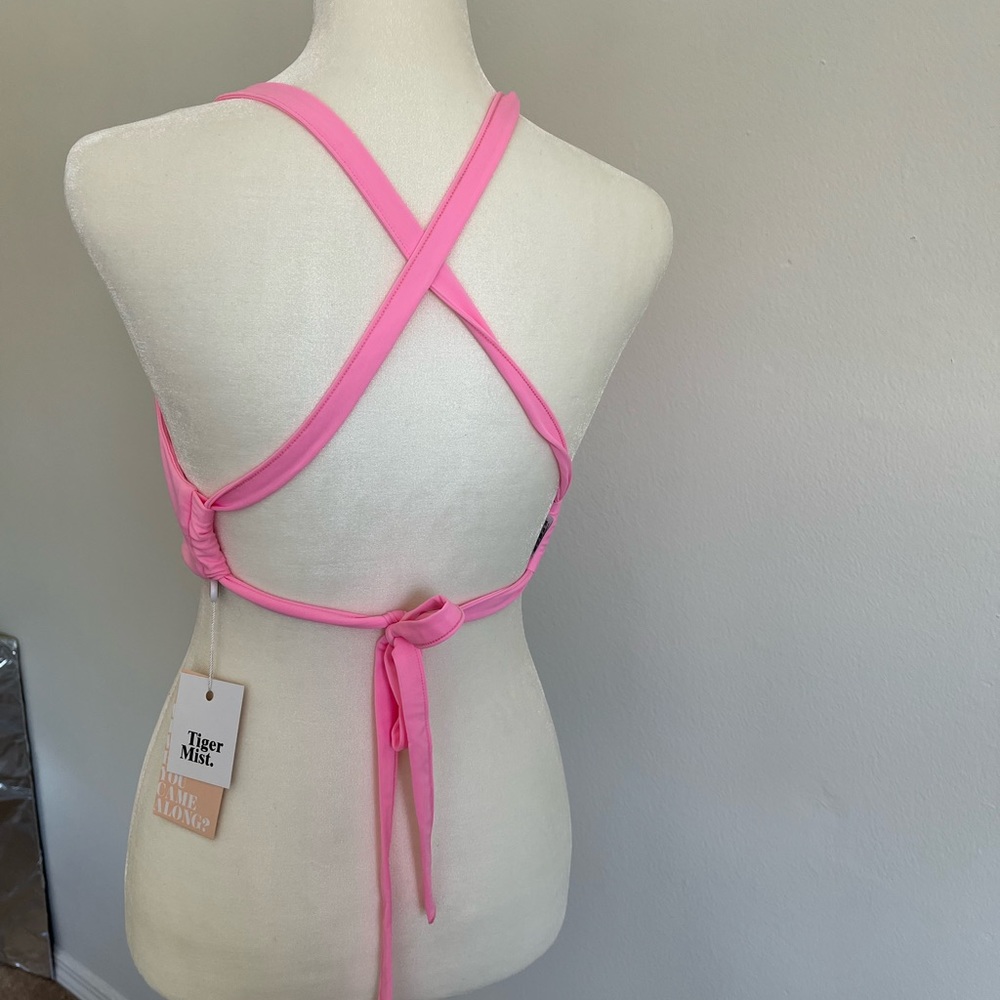 Cropped open back tops tiger mist pink and red